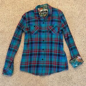 Pladra Flannel, size Small in perfect condition. Super soft quality flannel.